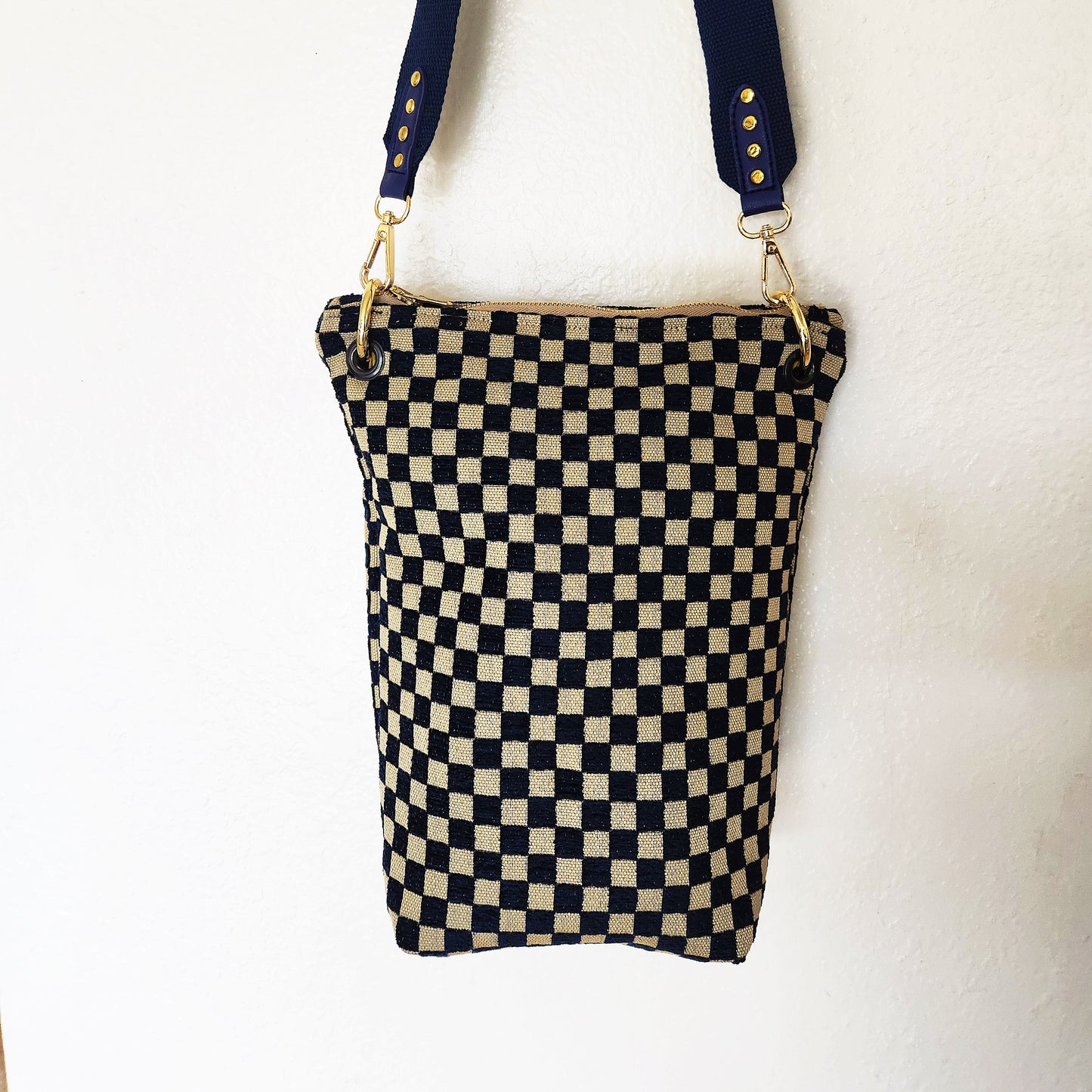 Checkered Bucket Large Bucket Crossbody Bag