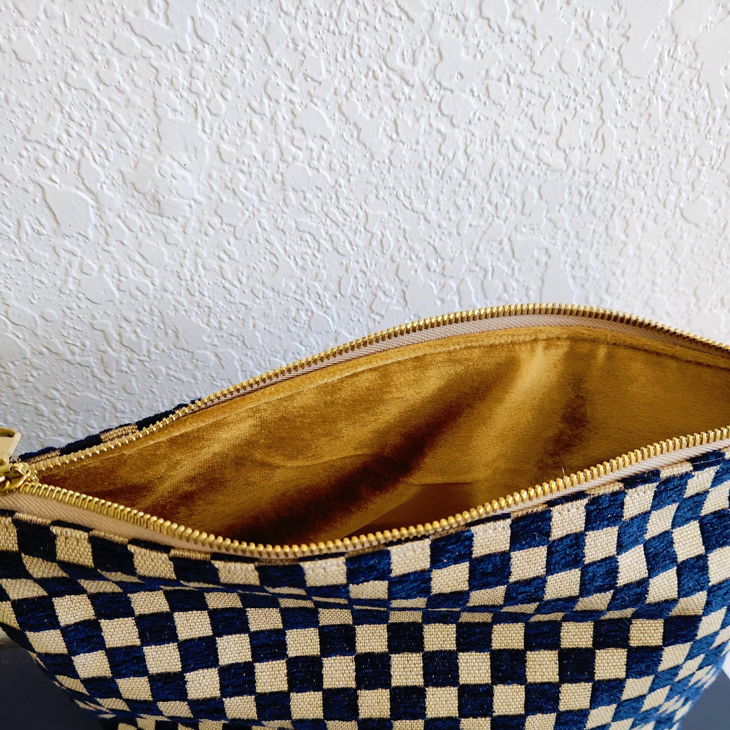 Checkered Velvet Traveller Large