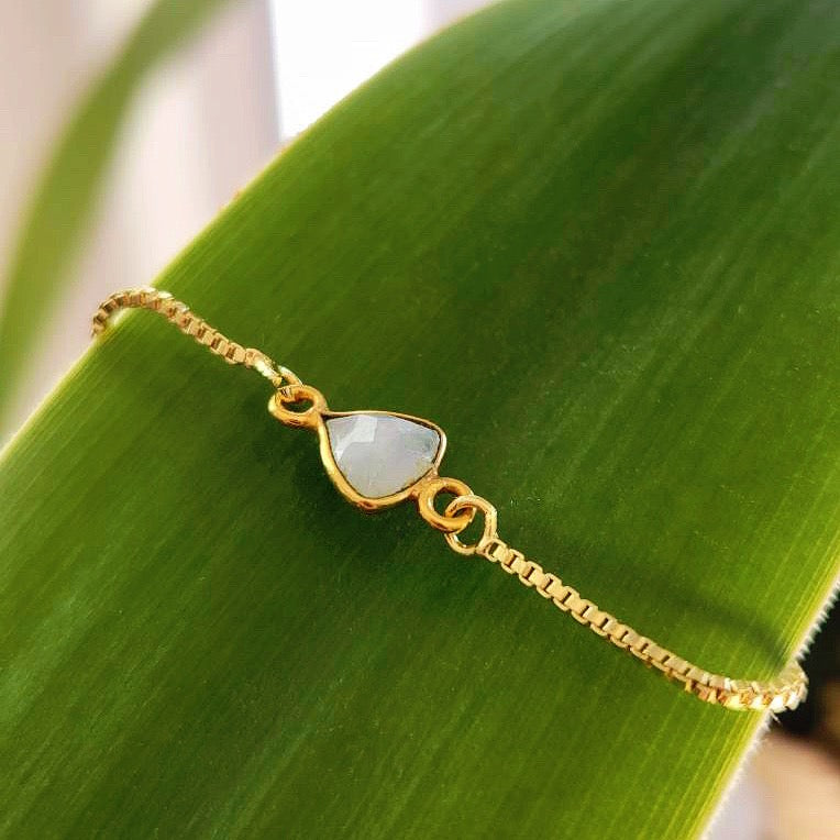 22kt Moonstone Adjustable Bracelet