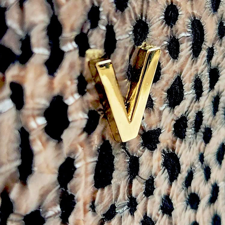 Handcrafted Tuscany Italian Leather "V" Pouch