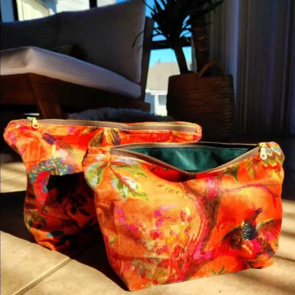 Traveller Orange Floral Medium