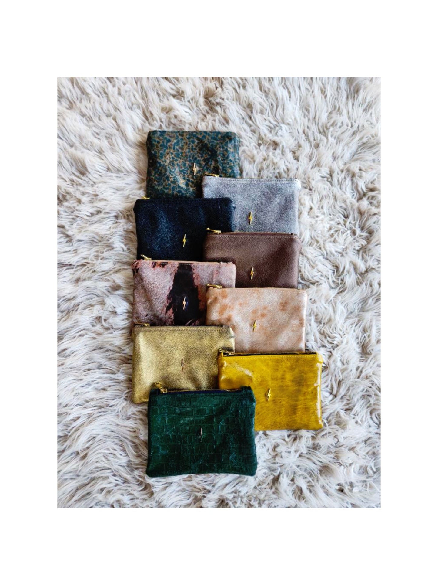 Distressed Mocha Bolt Pouch