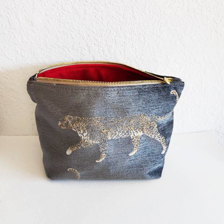 Grey Velvet Leopard Traveller Medium