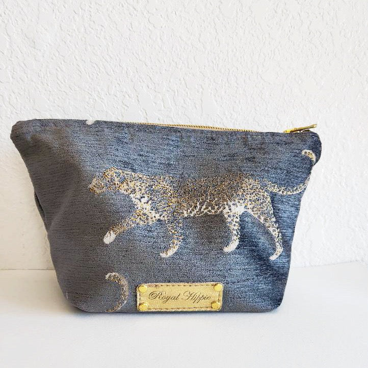 Grey Velvet Leopard Traveller Medium