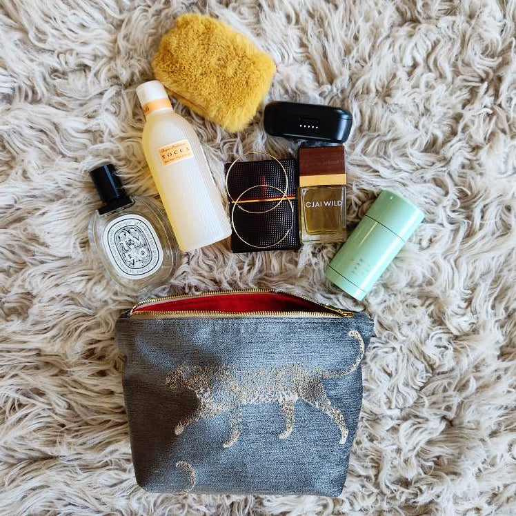 Grey Velvet Leopard Traveller Medium