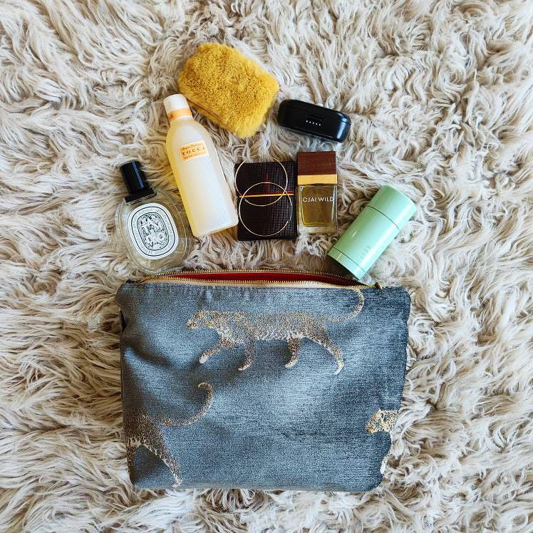 Grey Velvet Leopard Traveller Large