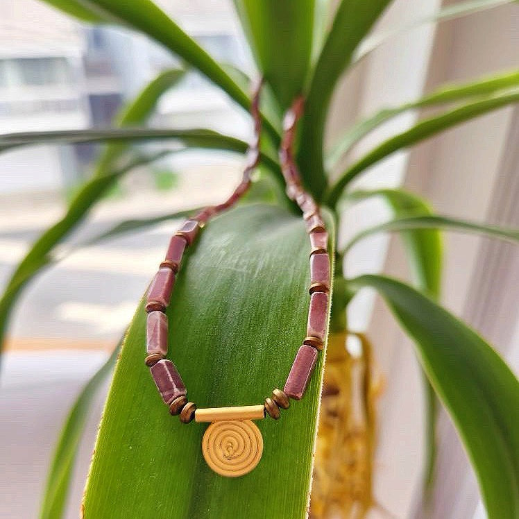 Mauve Jasper with 22 kt gold Overlay Swirl Necklace