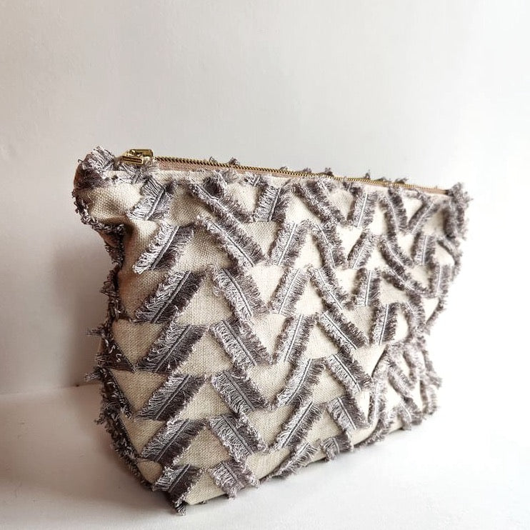 Linen Fringe Traveller Large