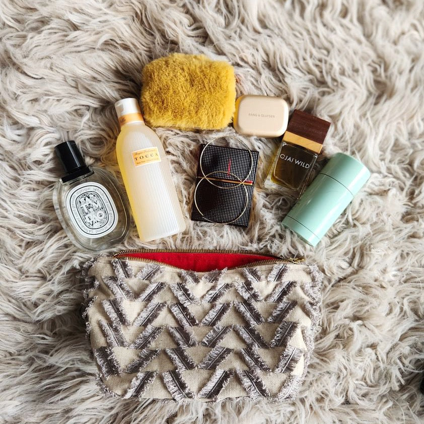 Linen Fringe Traveller Medium