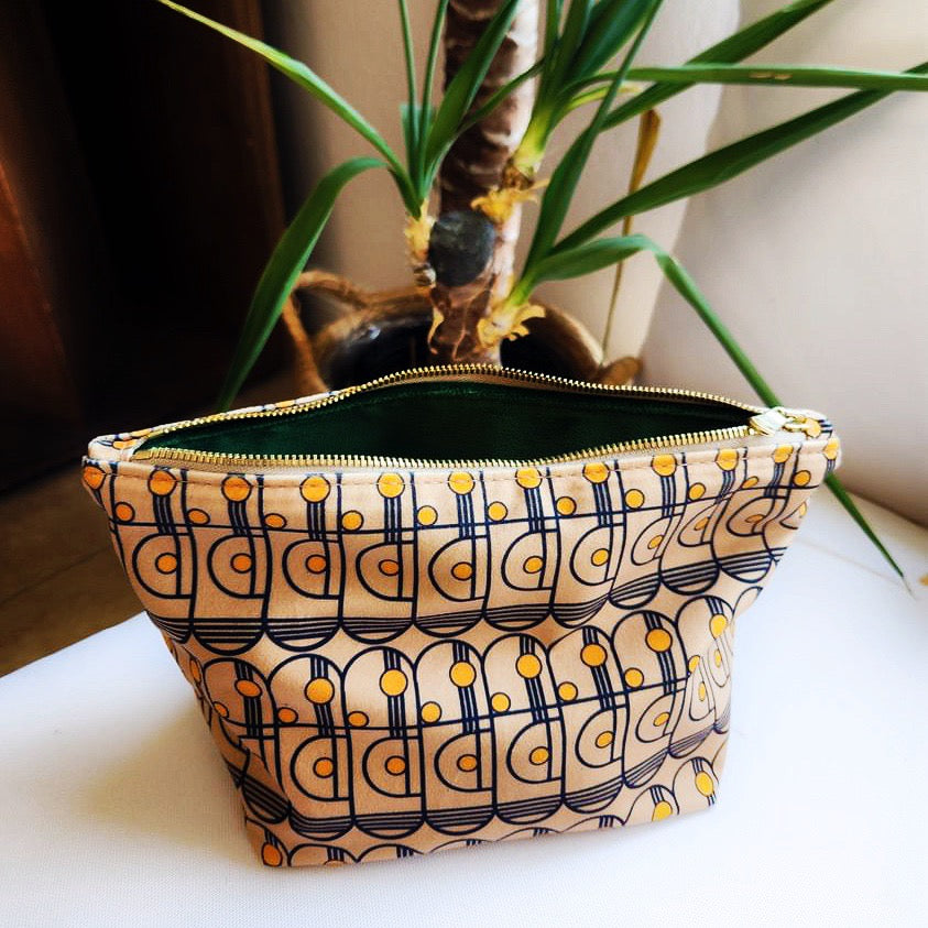 Camel Mid-Century Modern Traveller Large