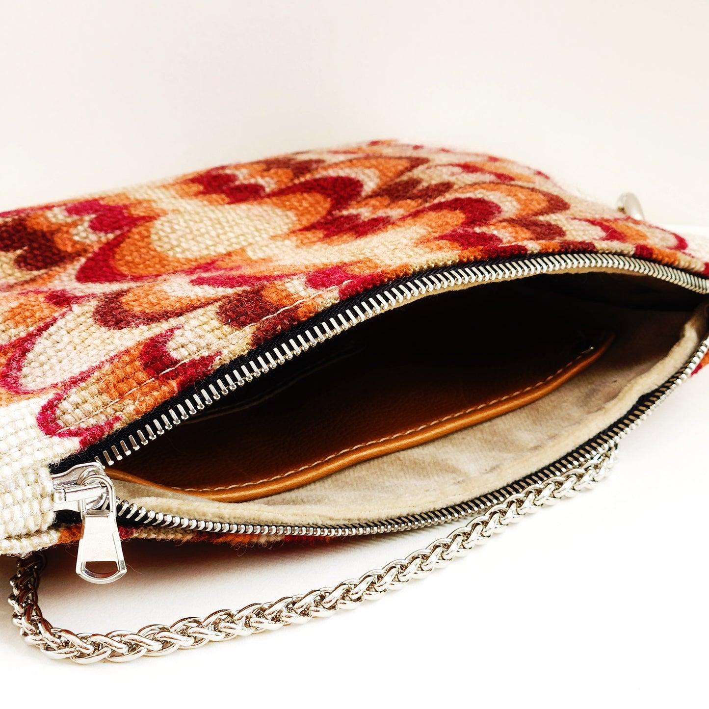 Mid Century Woven Crossbody