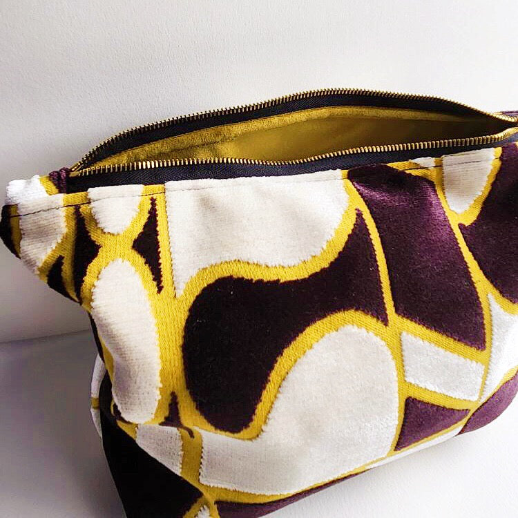 Geo Mod Velvet Traveller Large