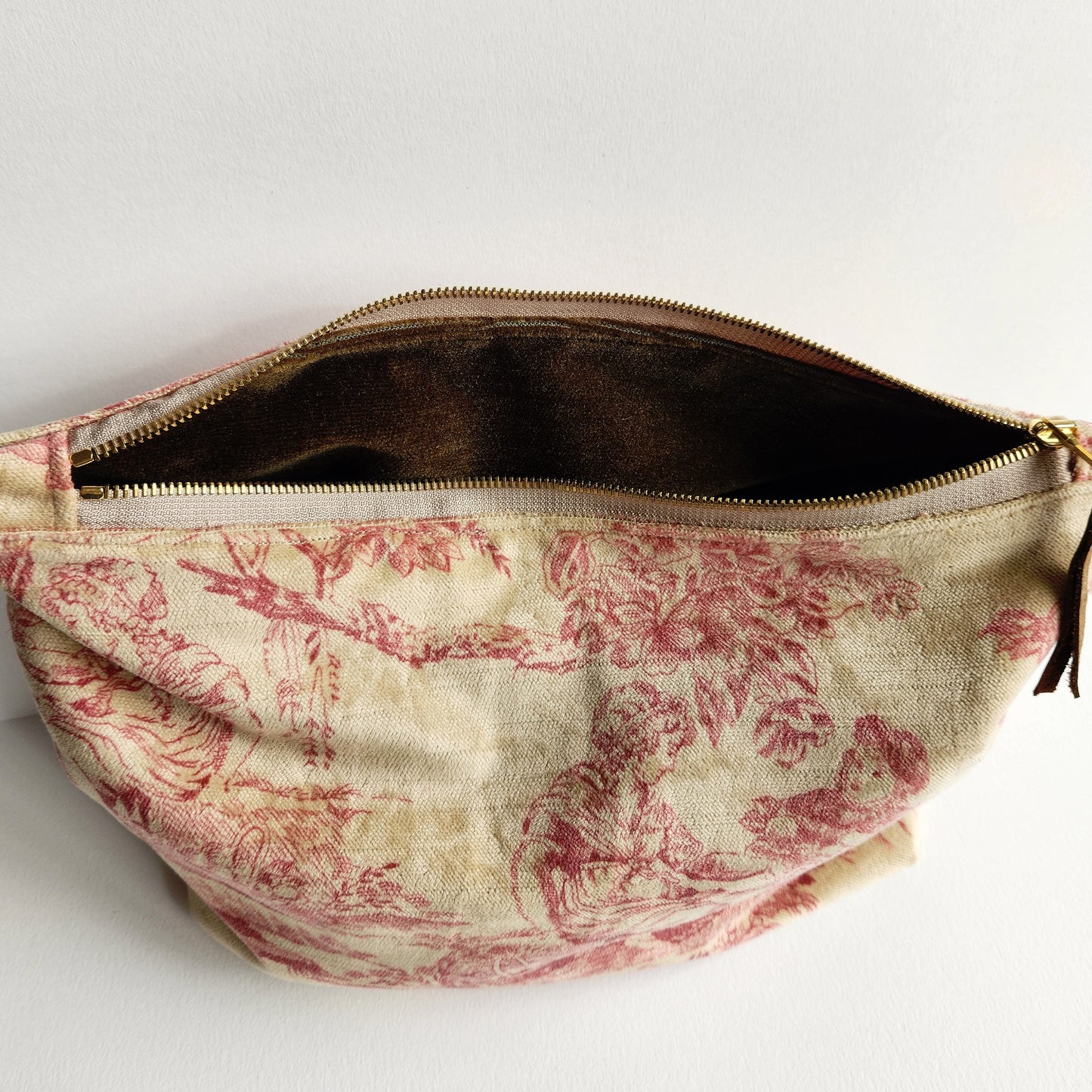 Ruby and Cream Velvet Traveller Medium