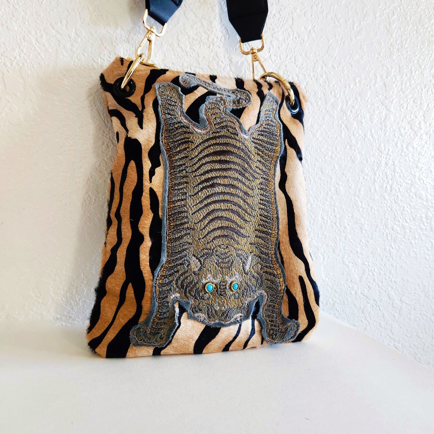 Hair-On Black and Tan Bengal Crossbody
