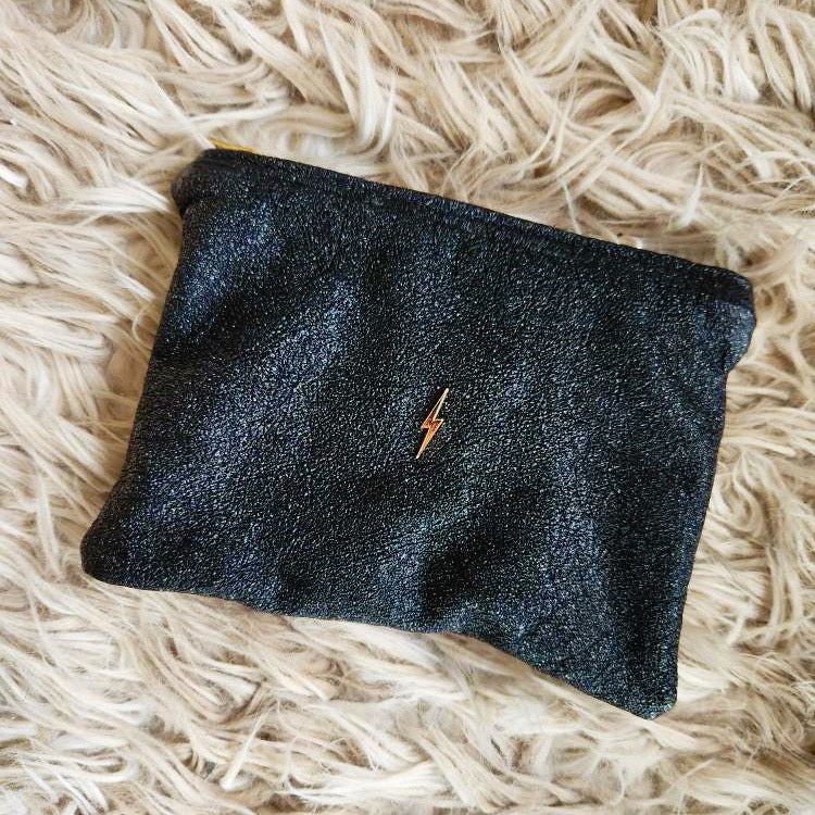 Black Onyx Bolt Pouch