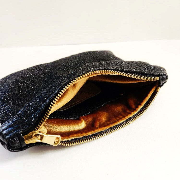 Black Onyx Bolt Pouch